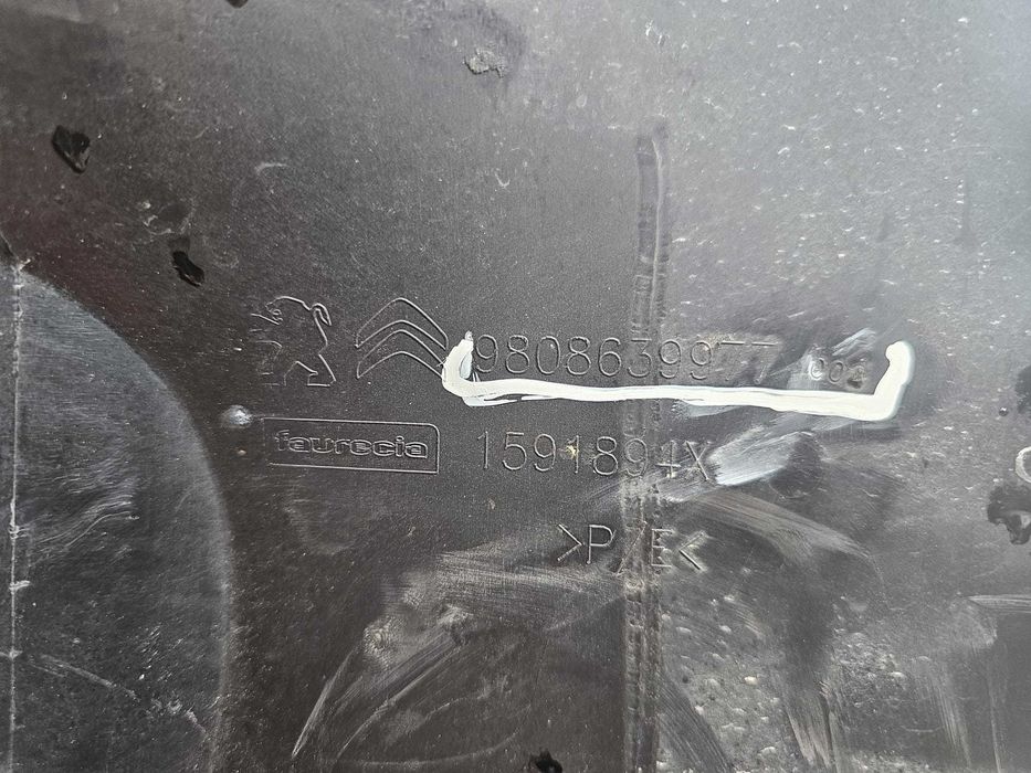Pára-choques Frente Peugeot Expert (16/+)