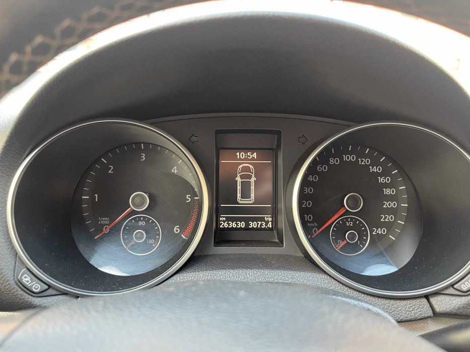 Volkswagen Golf 2012 комплектації MATCH