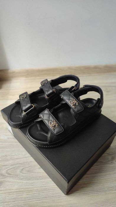 Sandały Chanel nowe