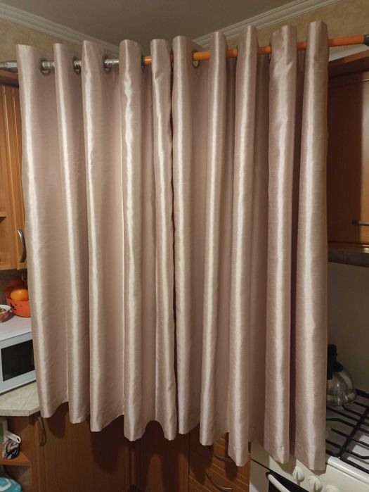 Комплект штор DUNELM пудрово-рожеві ширина 168см довжина 137см 2 штори