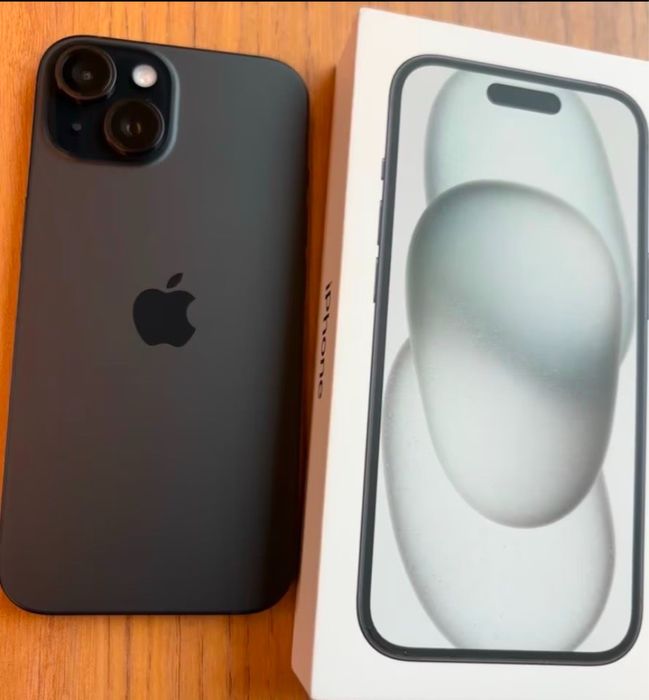 Продам Iphone 15,128 gb