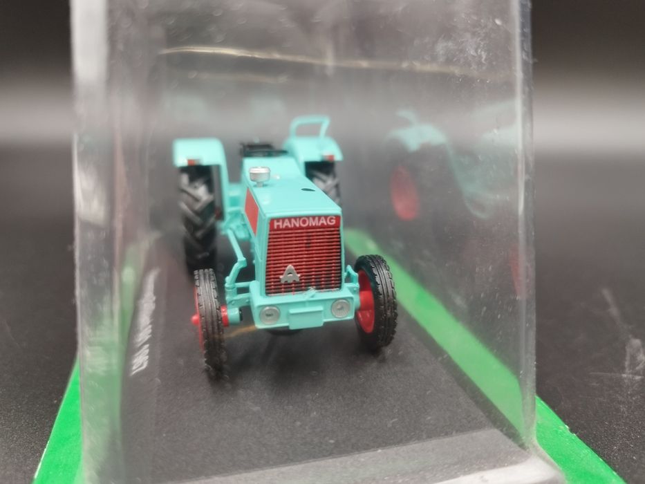 1:43 Hachette Traktor 1967 Hanomag Brillant 601 model nowy