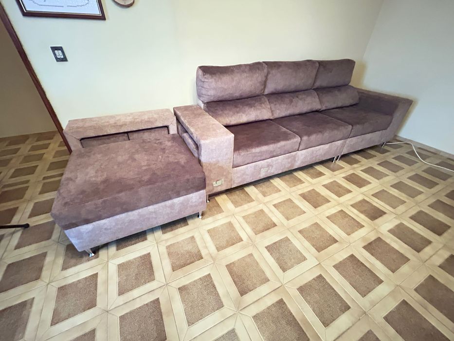 Sofá em L Modular com Chaise Longue + 4 Bancos Integrados | Excelente Estado
