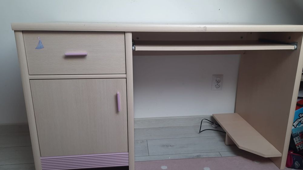 Sprzedam biurko meble Wójcik fanfaro