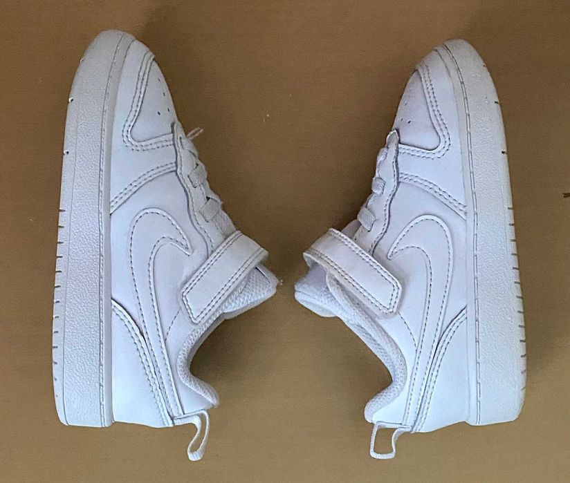 Білі NIKE 26(26,5)р шкіряні кросівки класні кросовки