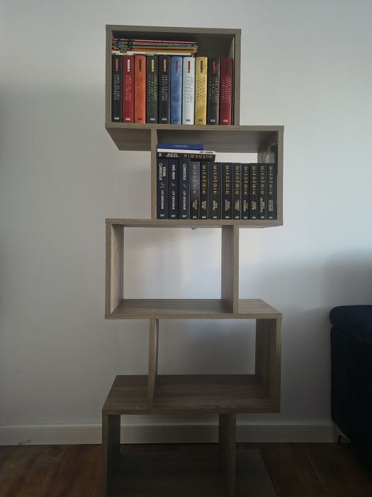 Regał na książki / półka