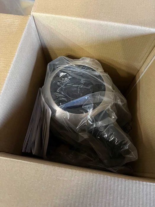 Електрочайник Philips HD9339/80 незначний дефект - ЗНИЖКА!!!