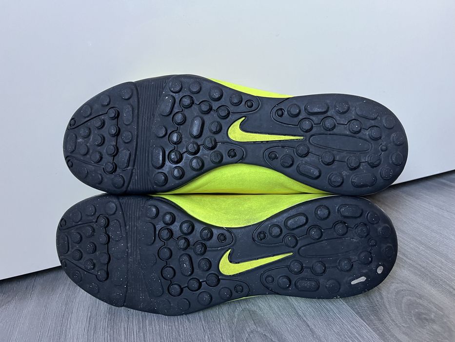 Сороконіжки Nike Hypervenom розмір 45