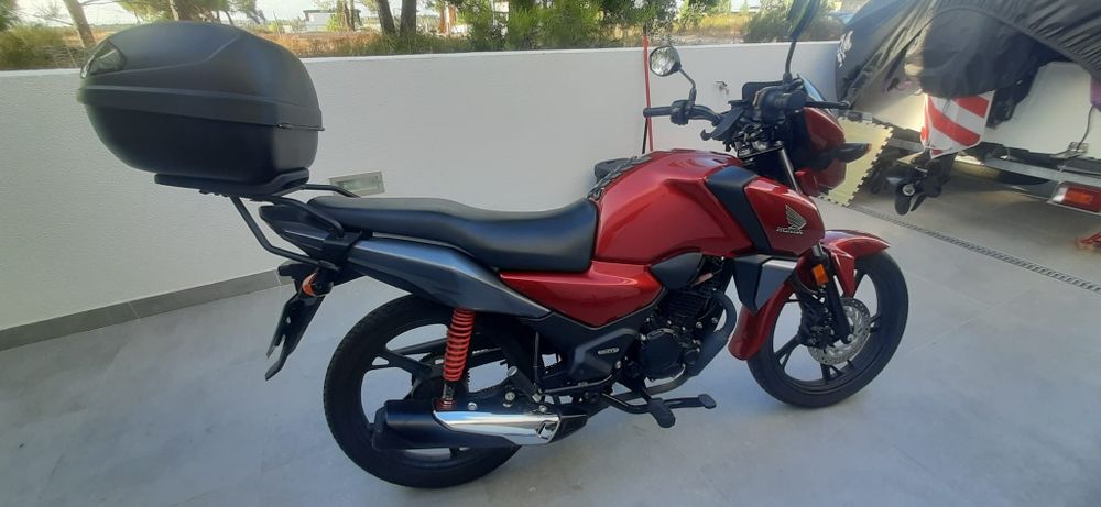 Honda CB125F 2023