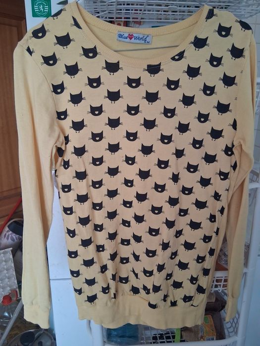 Roupa mulher 1€ a peça