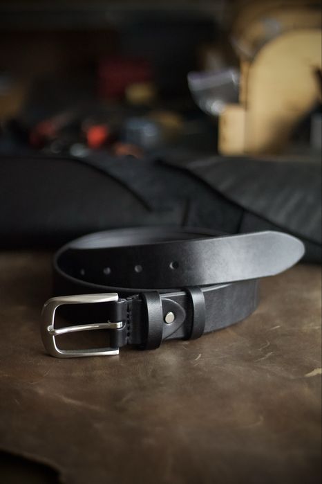 Ремінь шкіряний чоловічий ручної роботи. Подарунок. Ремень мужской