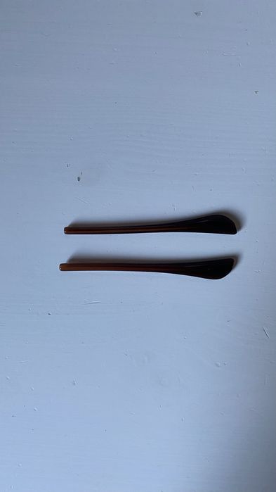 Zauszniki do okularów brązowe