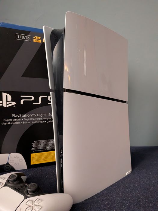 Konsola PlayStation 5 digital bez napędu 1TB