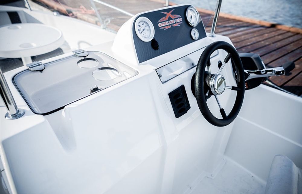 Łódź motorowa CAMLINE 530