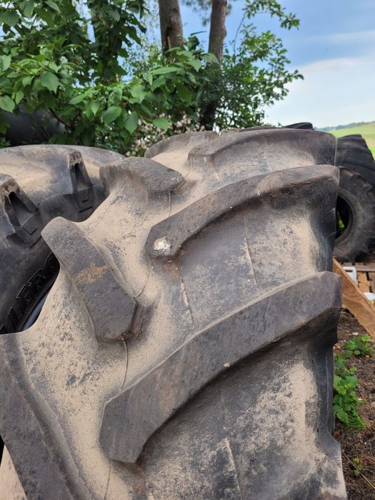 Opony 520/70 r34