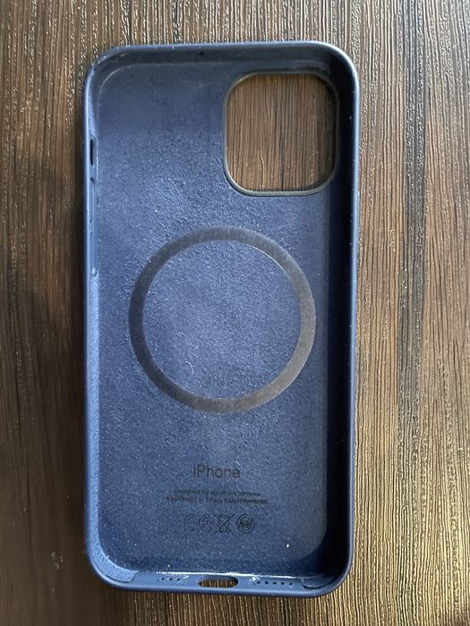 Чехол на iPhone 12 pro