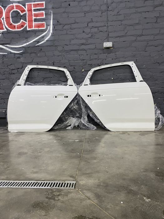 дверь двері передні задні Audi A4 B8 A4 B8 AIIROAD