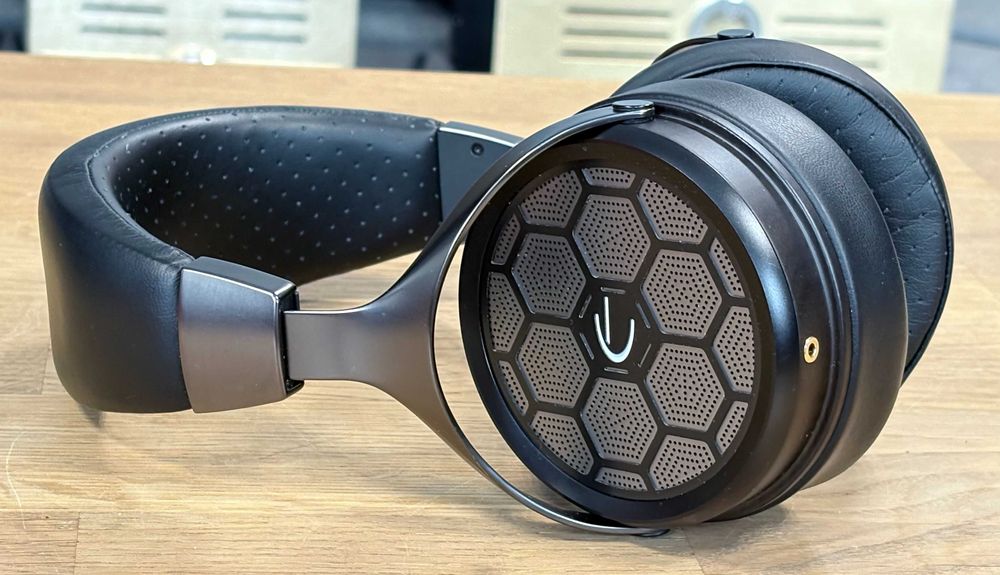 Słuchawki nauszne Emotiva GR1 + kabel balans w komplecie