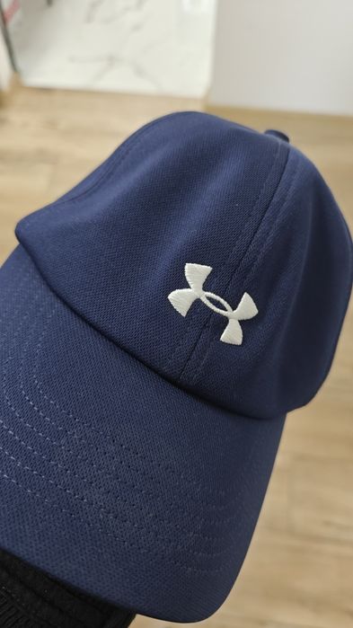 Czapka Under Armour praktycznie nowa