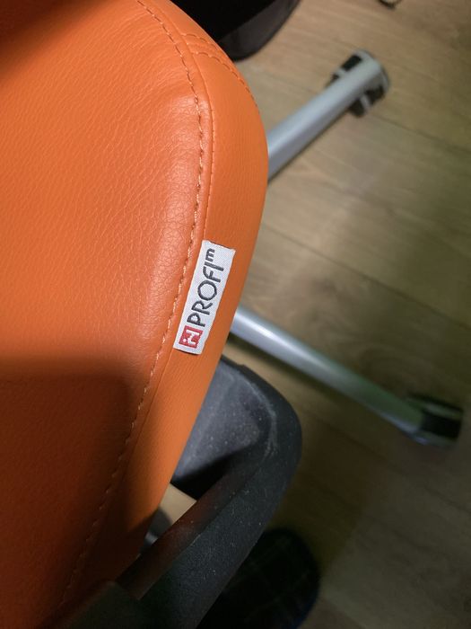 Fotel biurowy premium VERIS NET 111SFL MET P54PU ECO
