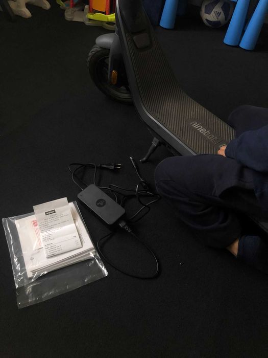 Trotinete Ninebot E2 PRO comprada há 3 meses Vendo ou Troco