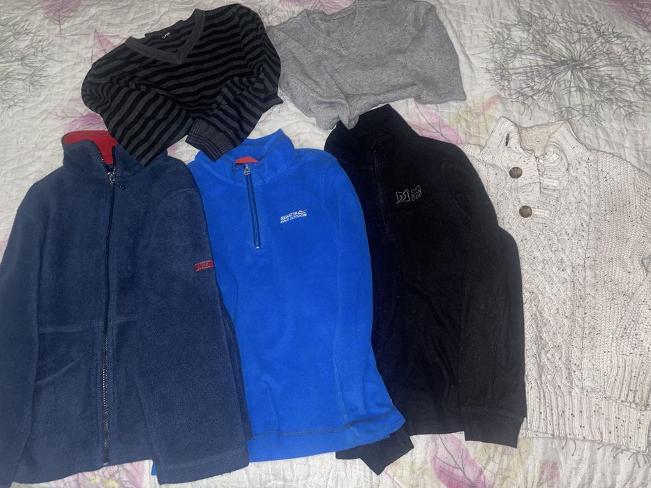 Бесплатно!  Отдам пакет вещей на мальчика от 5-10лет