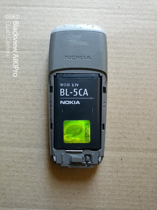 Телефон Нокіа 1600.