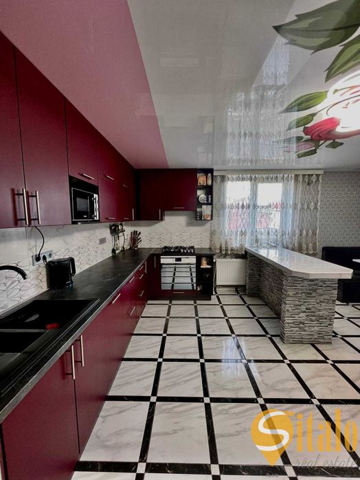 Продаж будинку біля Львова у с.Бартатів ( Суховоля)