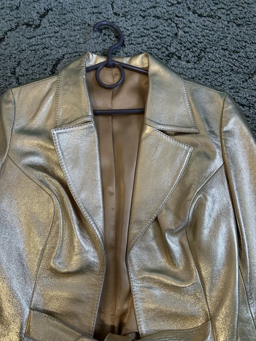 Жакет шкіряний золотий