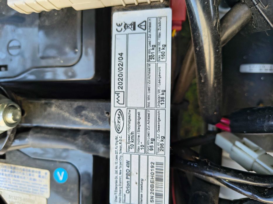 Wózek inwalidzki elektryczny INVACARE ORION PRO