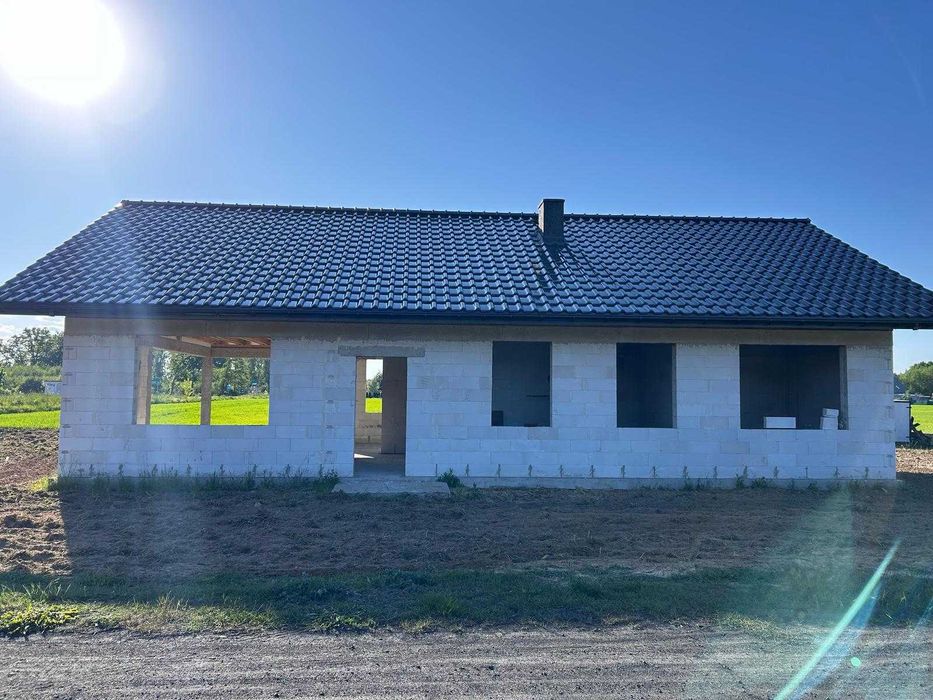 Dom parterowy w stanie surowym otwartym - Podańsko