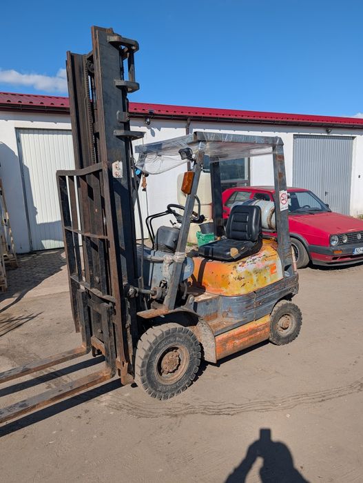 Sprzedam wózek widłowy Toyota 1.2