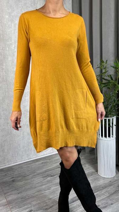 Sweter tunika musztardowy z kieszeniami i długim rękawem rozmiar 40
