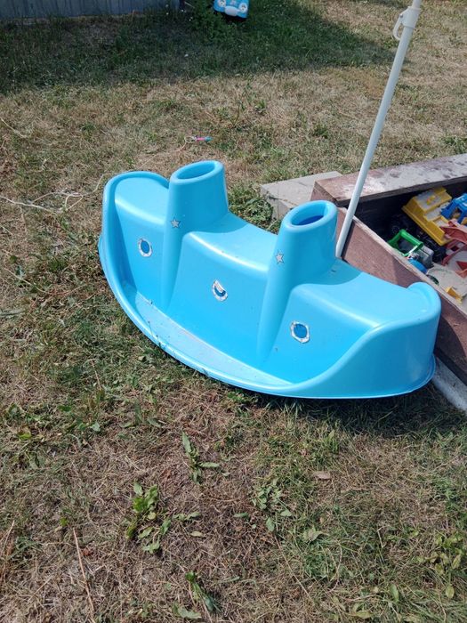 Bujaczek plastikowy dla dzieci, super stan