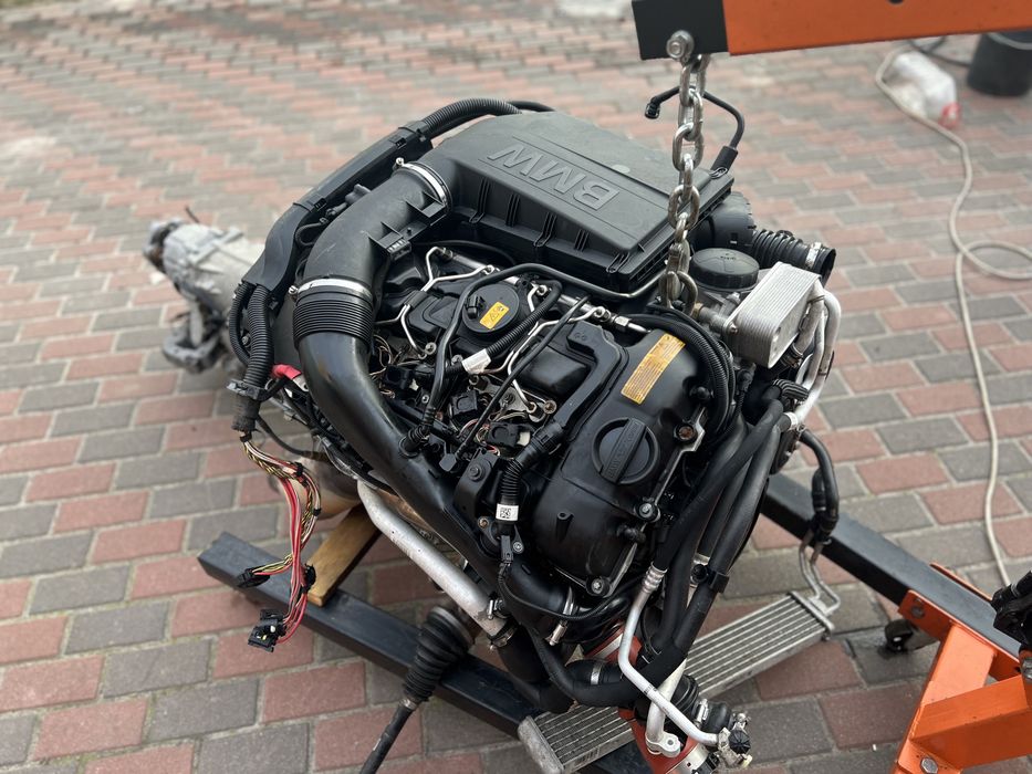 Навесное двигателя N55B30A  BMW F10 f06 f15 f16
