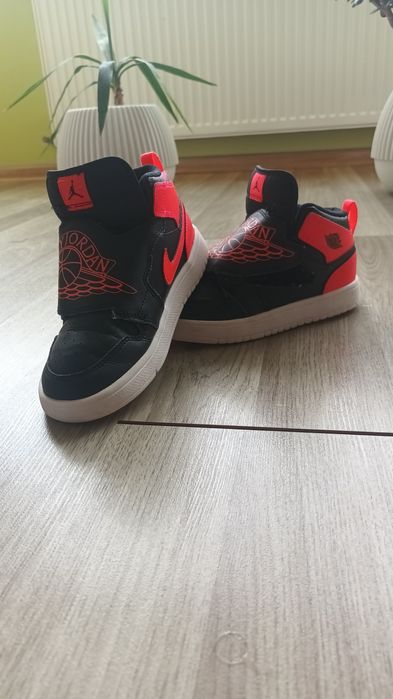 Взуття на хлопчика