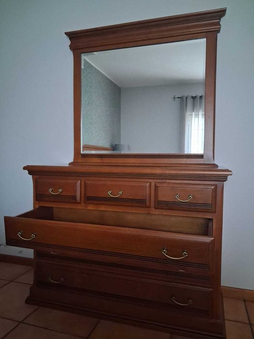 Vendo Móveis de Quarto Casal em bom estado