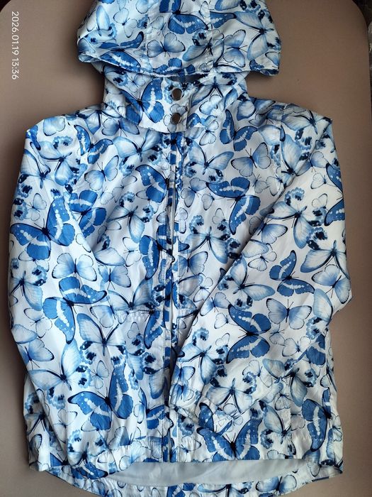 куртка вітровка для дівчинки на 5-6 років