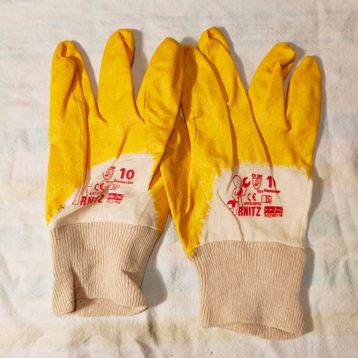 Rękawice robocze gumowane 10