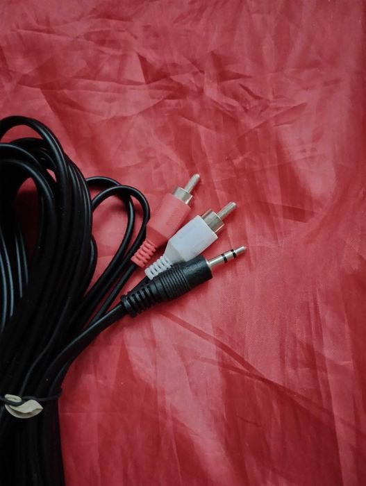 5 метров AV Кабель AUX 3.5 мм Jack х 2 RCA, АУХ 3.5 Джек на 2 Тюльпана
