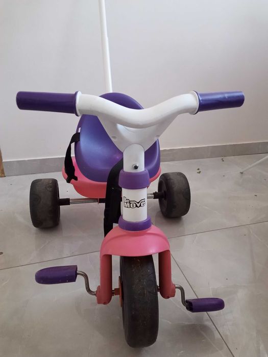 Rowerek trójkołowy z przyczepką