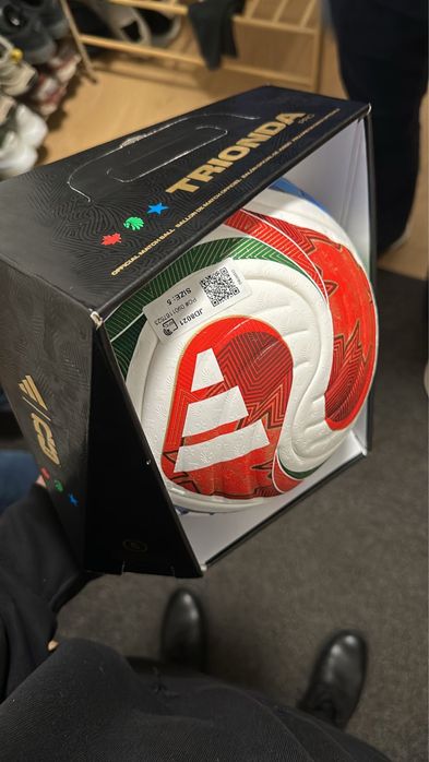 Pilka Adidas Trionda oryginalna