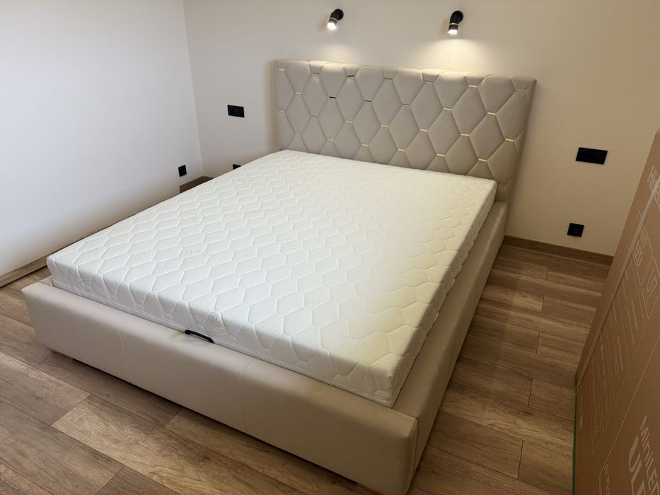 Nowe Łóżko Tapicerowane z Materacem i Pojemnikiem 160x200 PRODUCENT