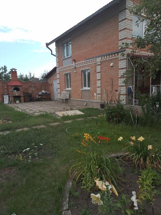 Продаж будинку 112м2, цегла, 20 сот. землі