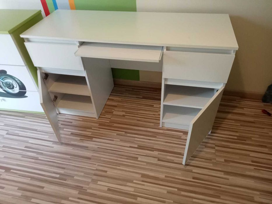 Komplet mebli dziecięcych