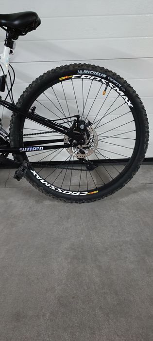 2 Bicicletas TREK dupla suspensão