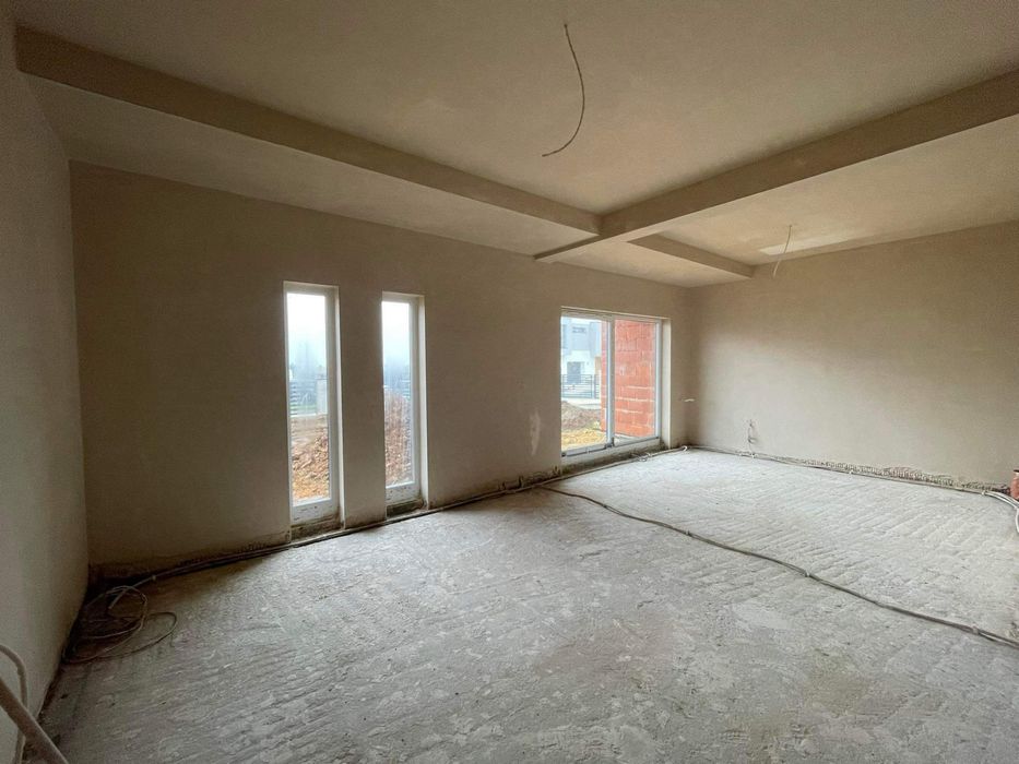 Tynki Maszynowe ( gipsowe, cementowo wapienne, )