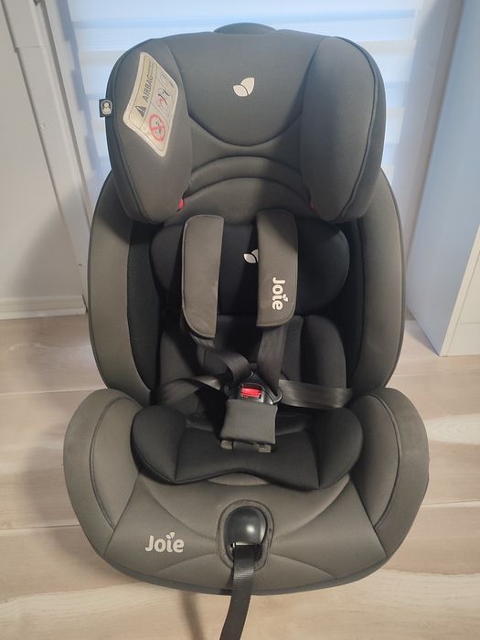 Fotelik samochodowy Joie 0-25 kg tyłem i przodem