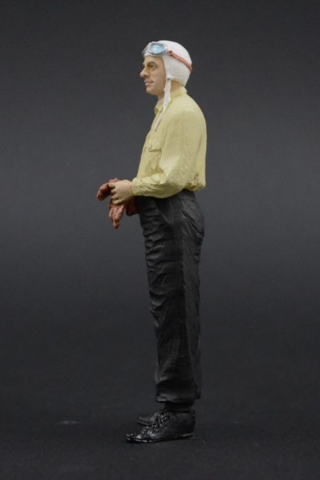 Bernd Rosemeyer Figurka 1:18 Auto Union TYP D CMC