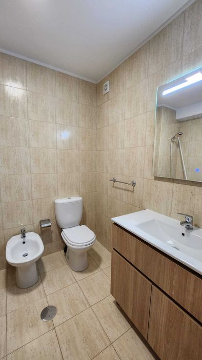 Apartamento T2 em Azurara